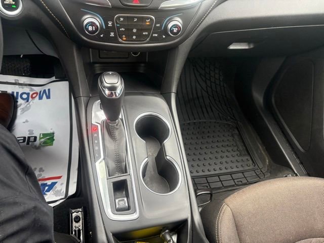 Used 2019 Chevrolet Equinox LT image 14