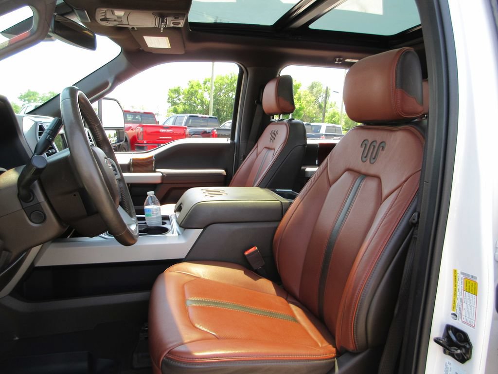 Used 2019 Ford F350 King Ranch w/ King Ranch Ultimate Package AWD/4WD image 26