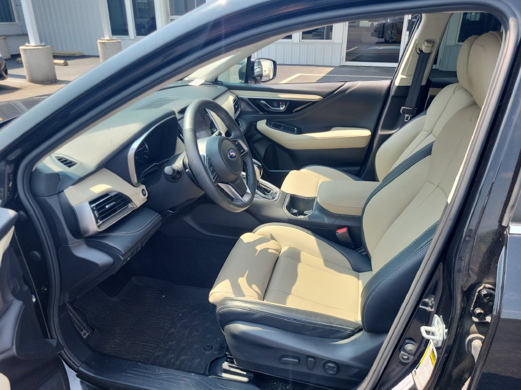 Certified 2024 Subaru Outback Limited AWD/4WD image 9