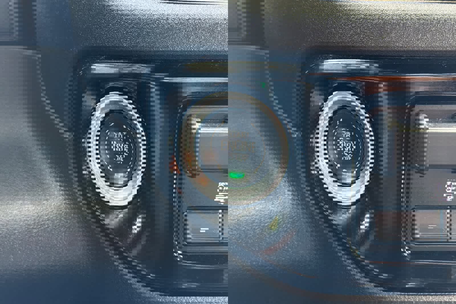 Used 2023 Chevrolet Silverado 1500 High Country w/ Technology Package image 22