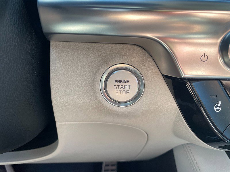 Used 2022 Kia Telluride SX w/ SX Prestige Package image 18