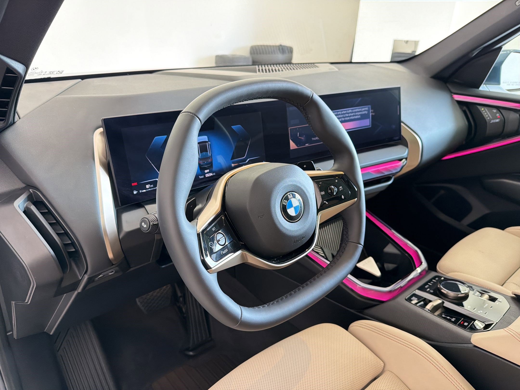 Used 2025 BMW X3 xDrive30i w/ Convenience Package image 4