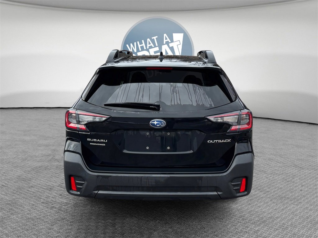 Used 2022 Subaru Outback Premium image 5