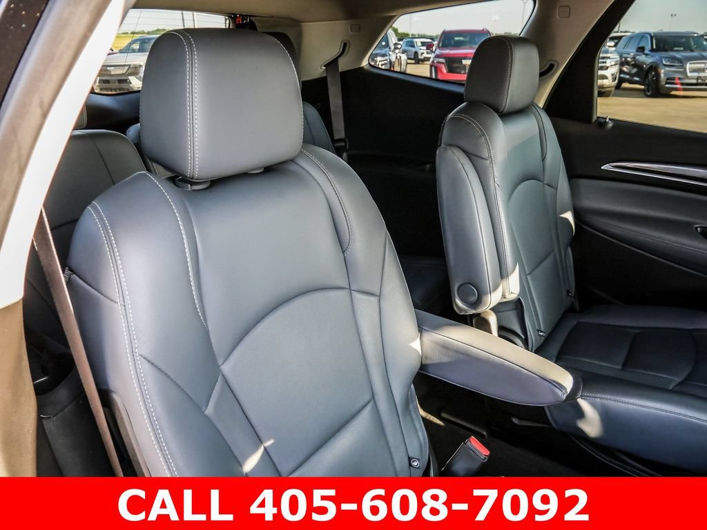 Used 2020 Buick Enclave Essence FWD image 41