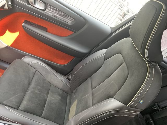 Used 2020 Volvo XC40 T5 R-Design w/ Protection Package Premier AWD/4WD image 30