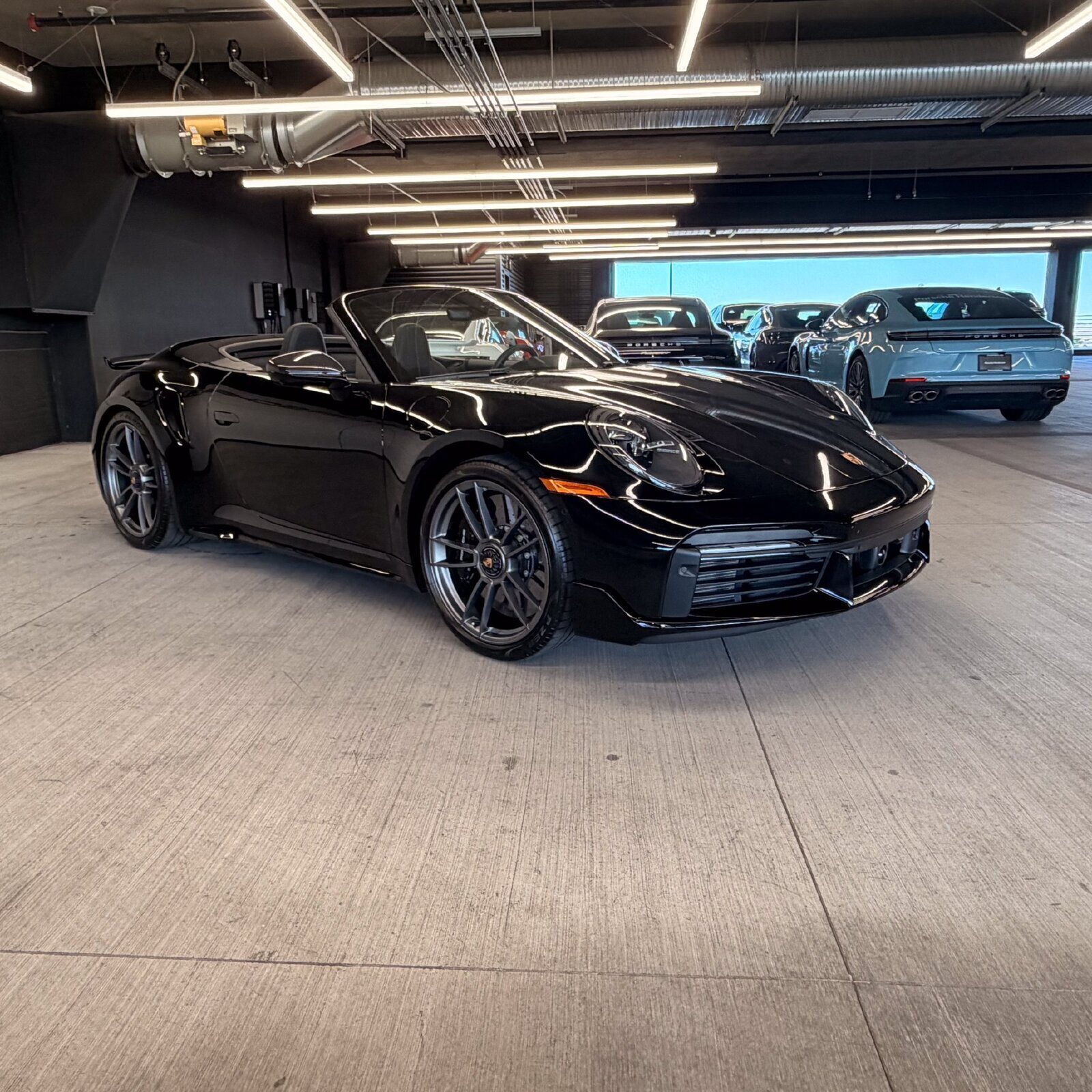 Certified 2025 Porsche 911 Turbo S AWD/4WD image 6