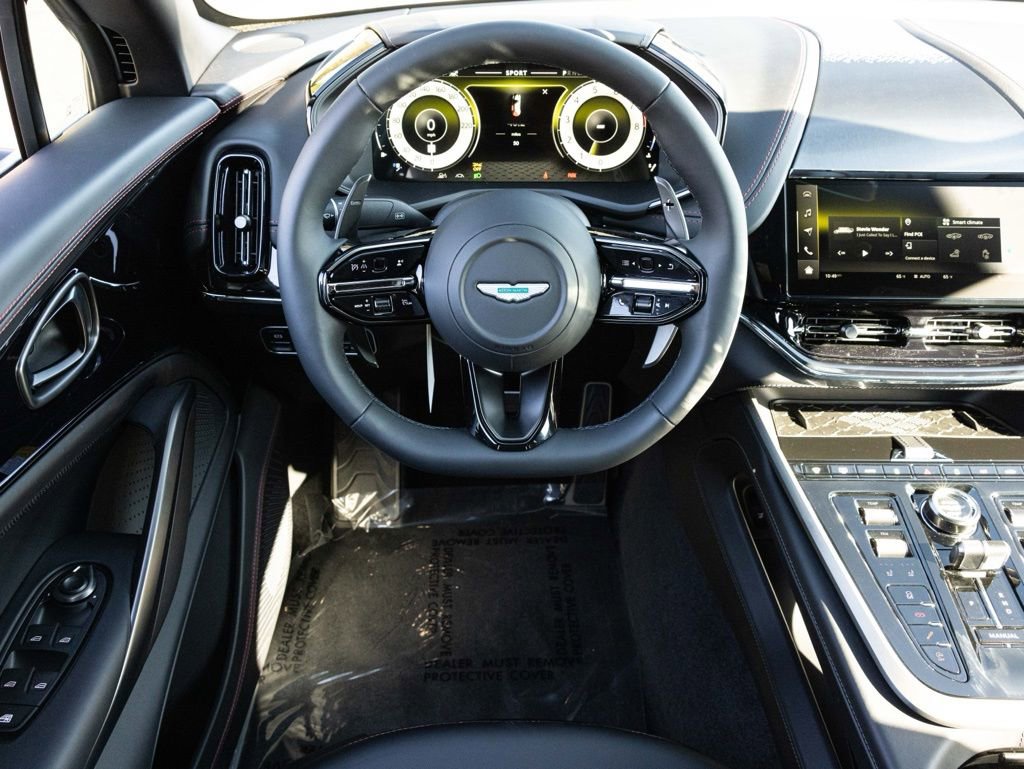 New 2026 Aston Martin DBX 707 image 43