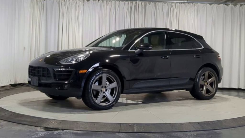 Used 2016 Porsche Macan S image 4