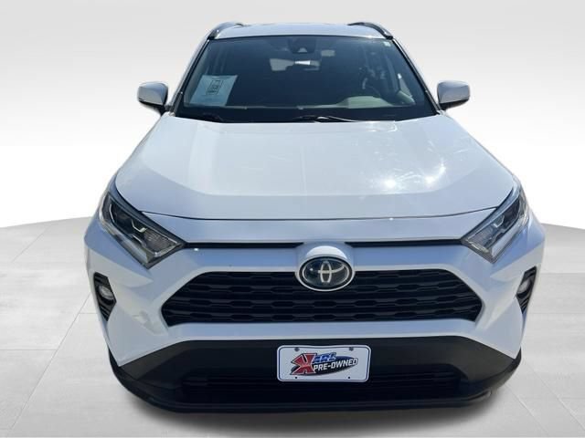 Used 2021 Toyota RAV4 XLE AWD/4WD image 11
