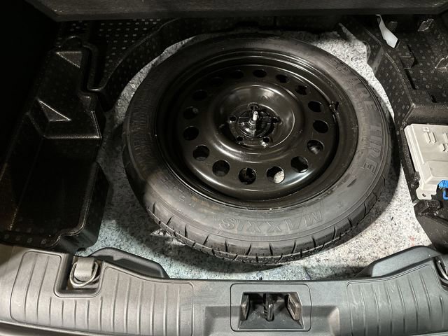 Used 2023 Ford Escape Platinum w/ Premium Technology Package image 29