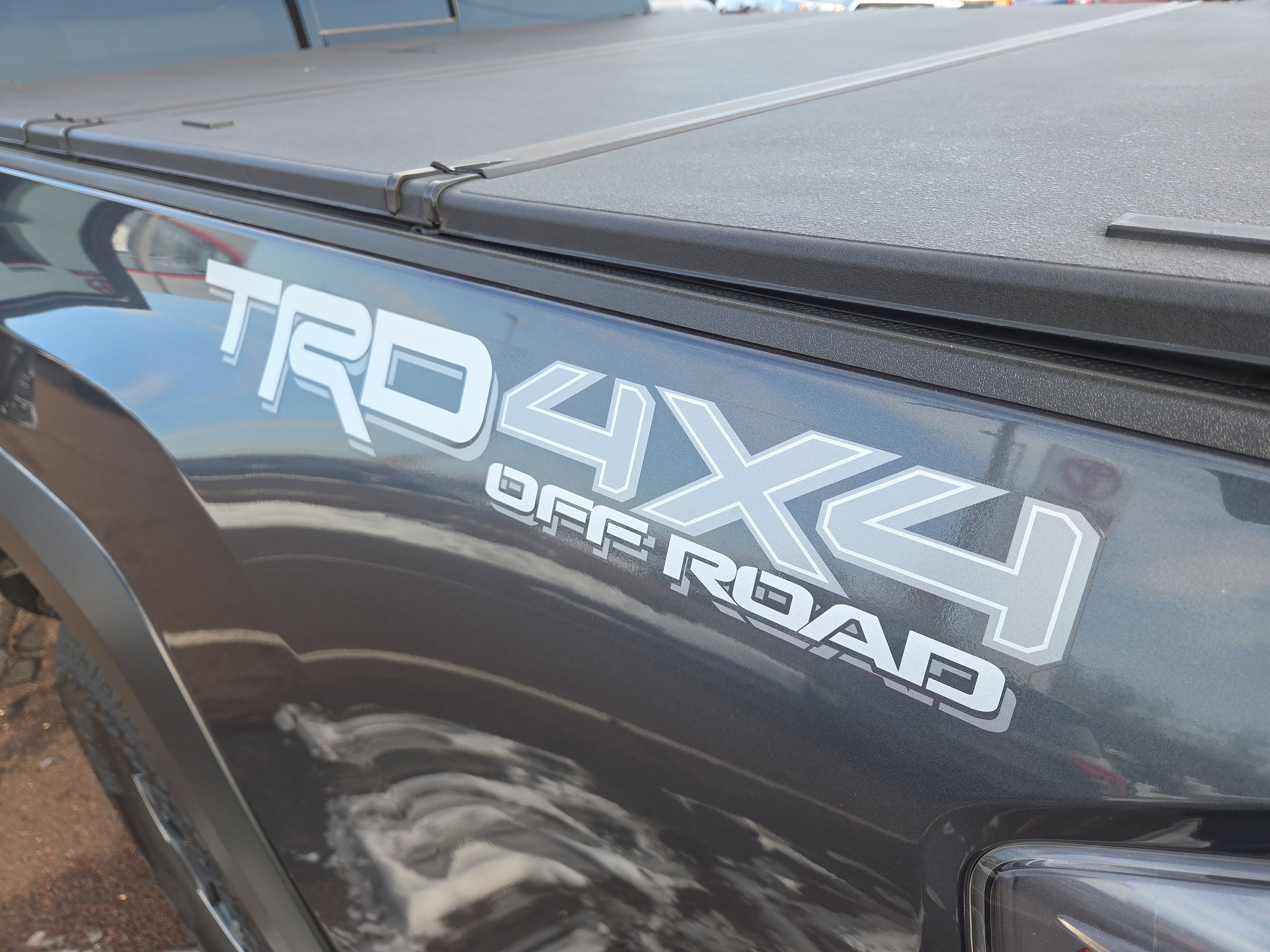 Certified 2023 Toyota Tacoma TRD Off-Road image 38
