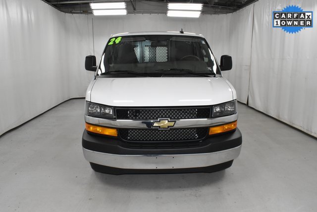 Certified 2024 Chevrolet Express 2500 w/ Driver Convenience Package image 4