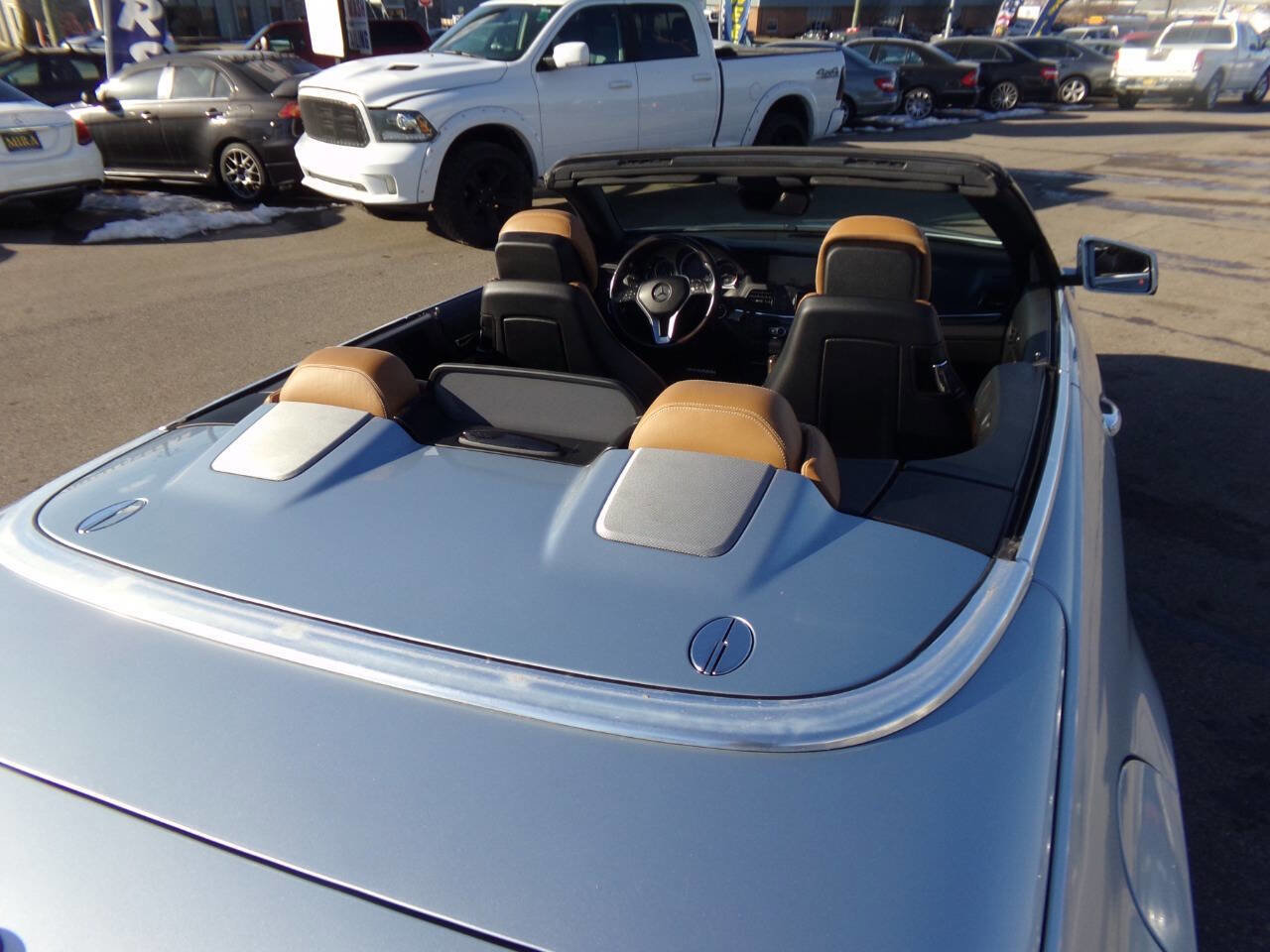 Used 2013 Mercedes-Benz E 350 E 350 2dr Convertible w/ Premium 2 Pkg image 46