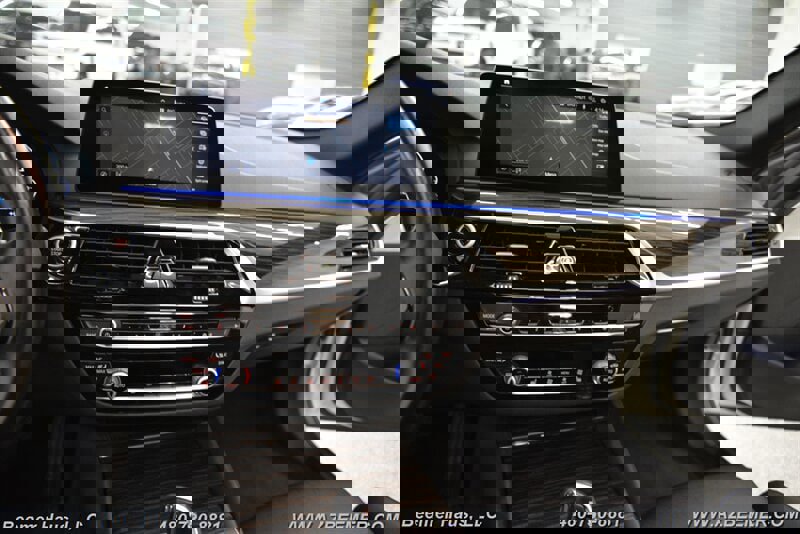 Used 2020 BMW 530e image 29