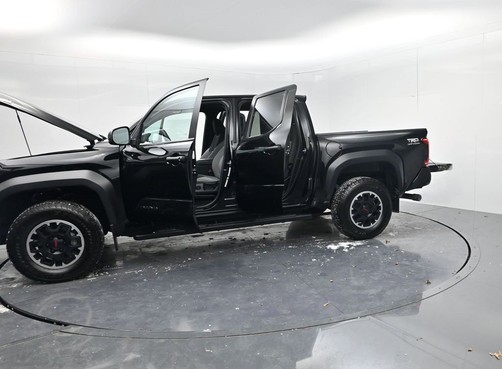 Used 2024 Toyota Tacoma TRD Off-Road image 53