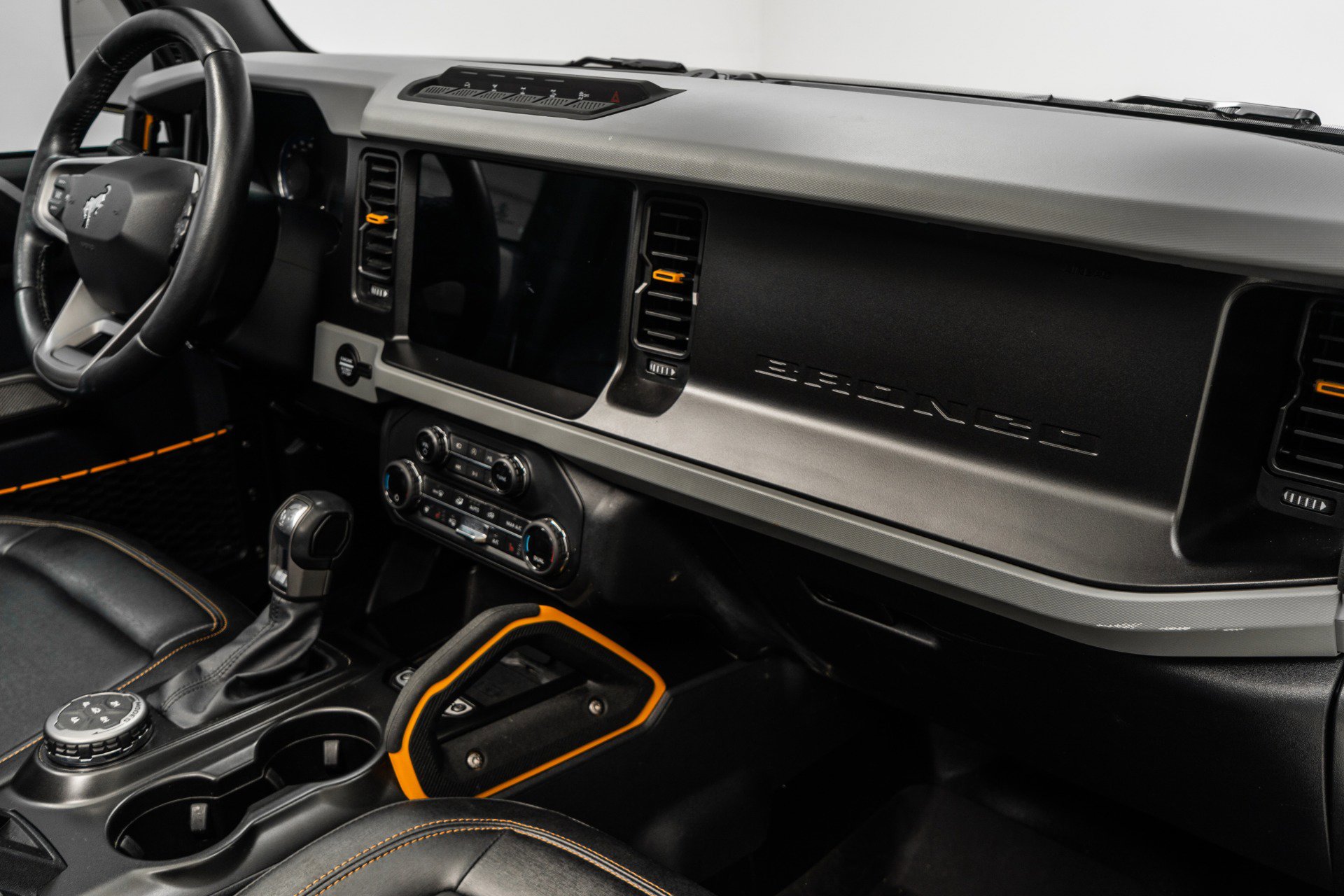 Used 2021 Ford Bronco Badlands image 14