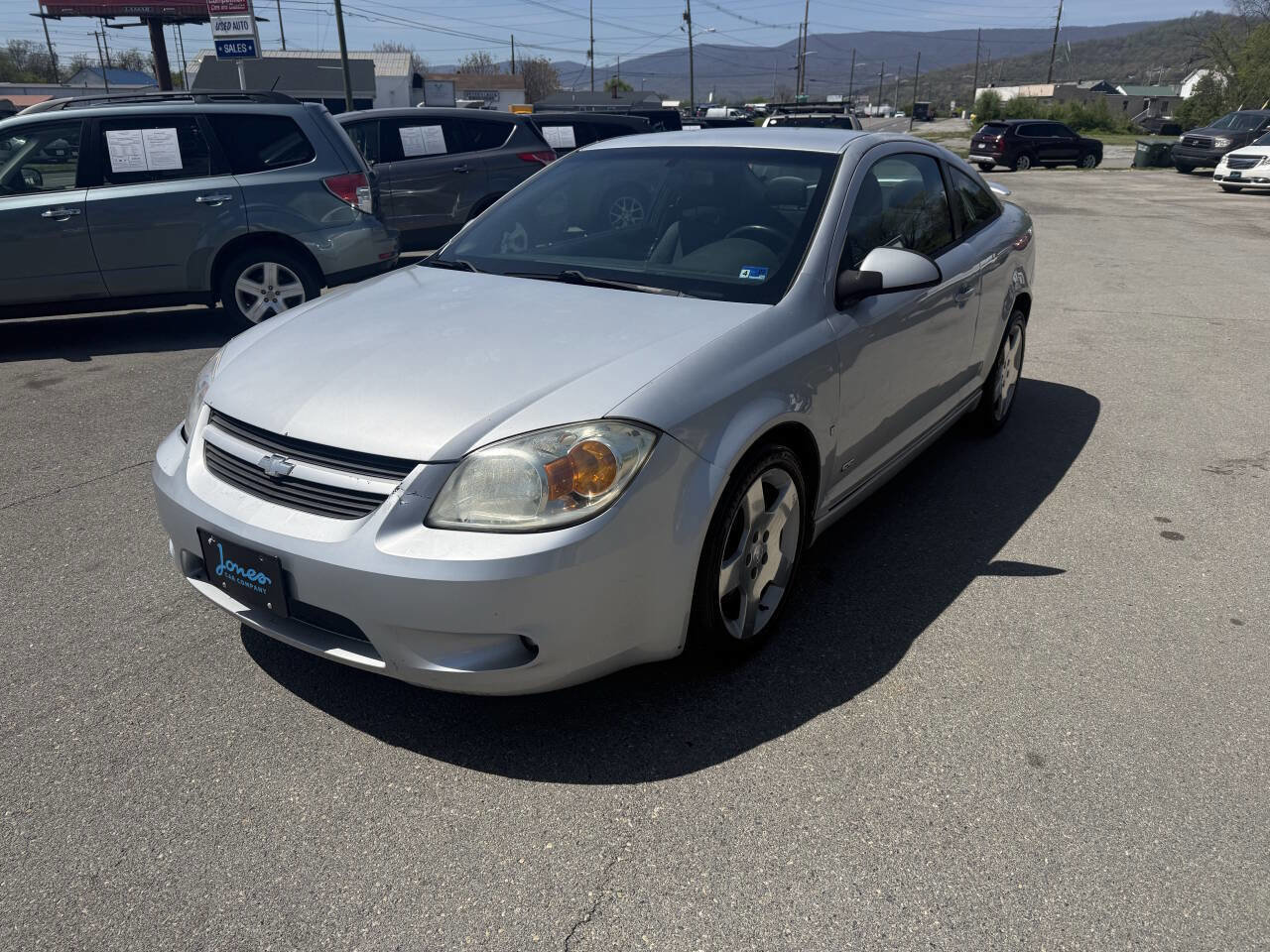 Used 2006 Chevrolet Cobalt SS image 2