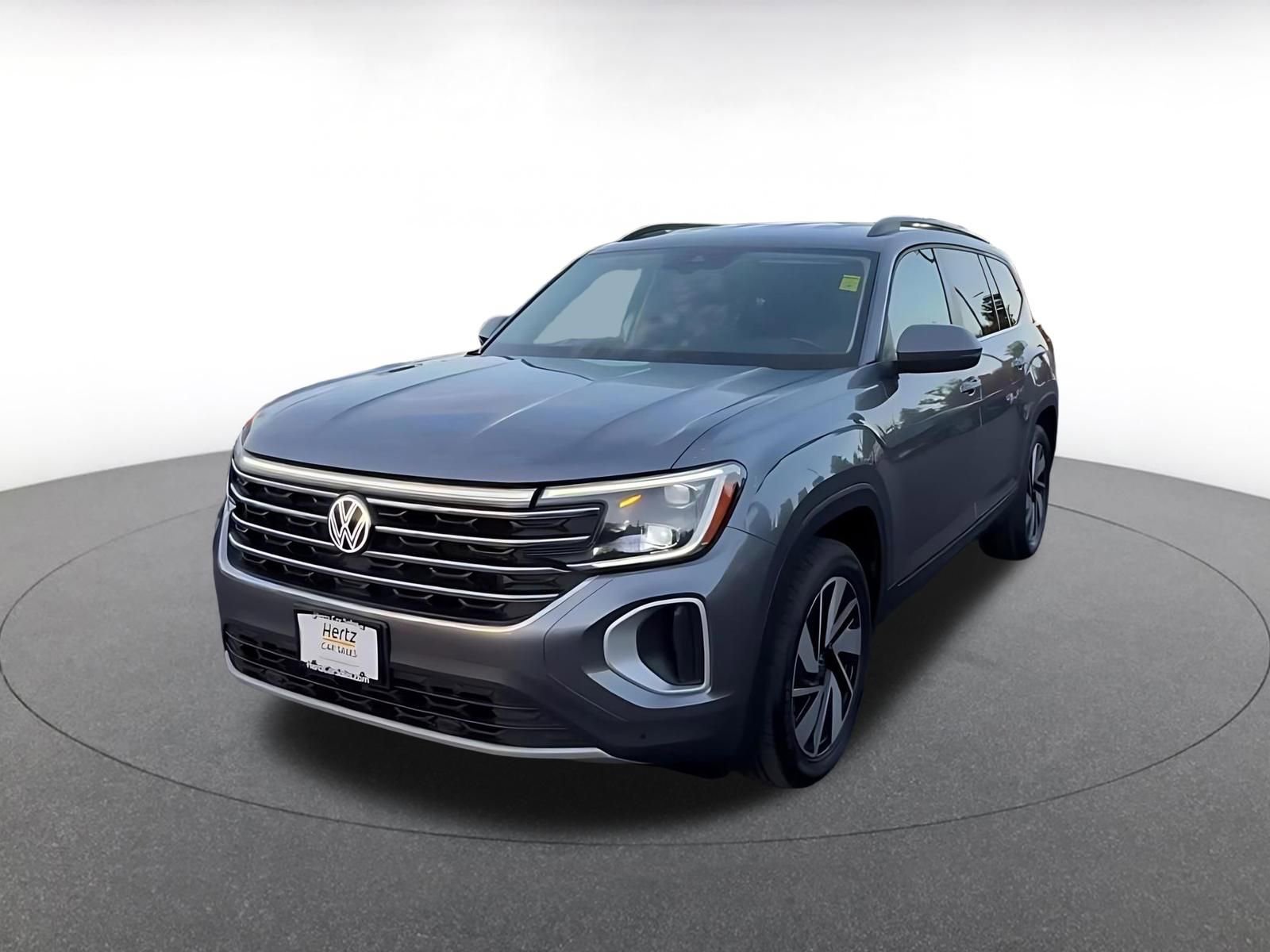 Used 2025 Volkswagen Atlas SE image 7