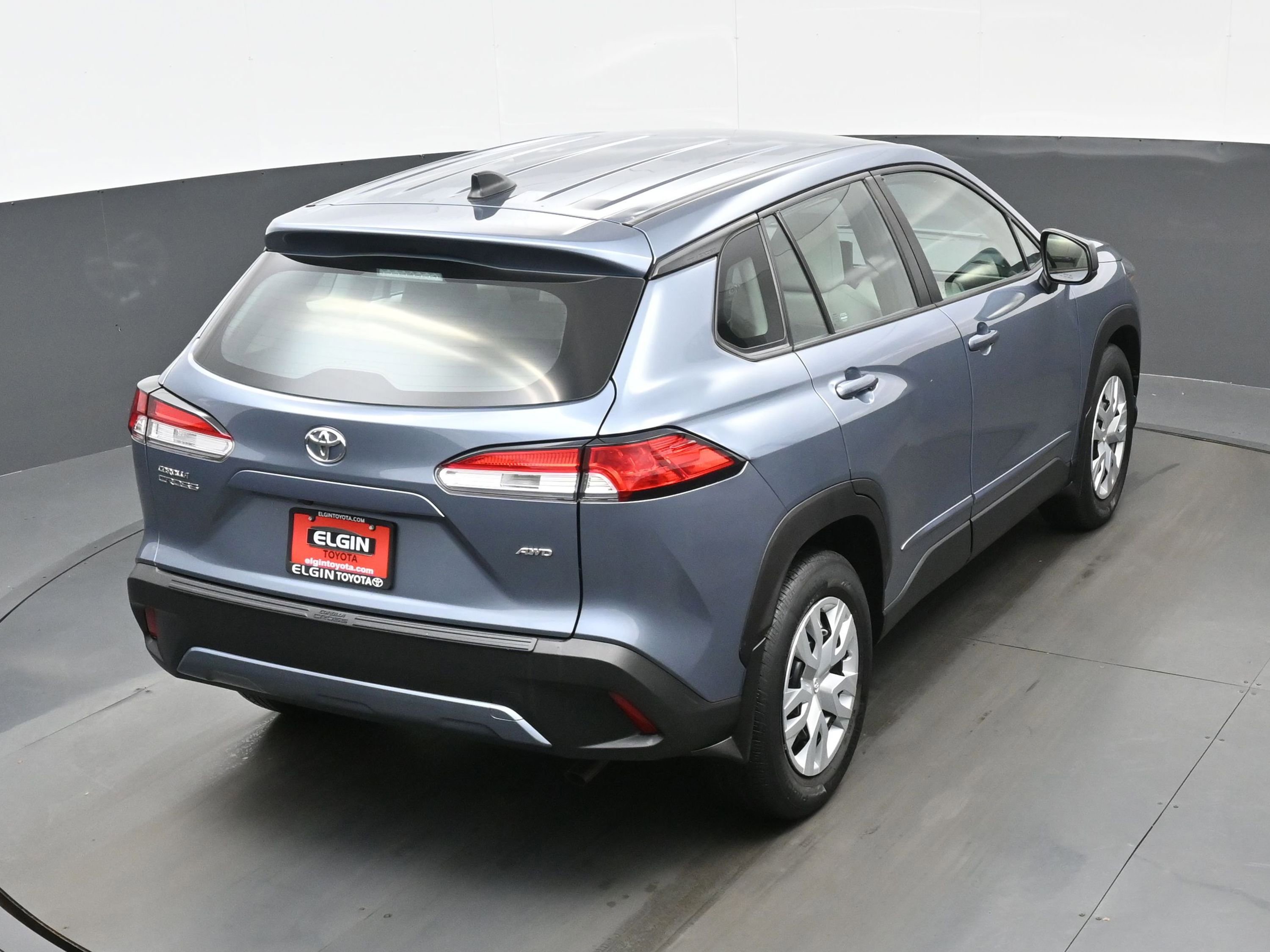 Used 2023 Toyota Corolla Cross L image 37