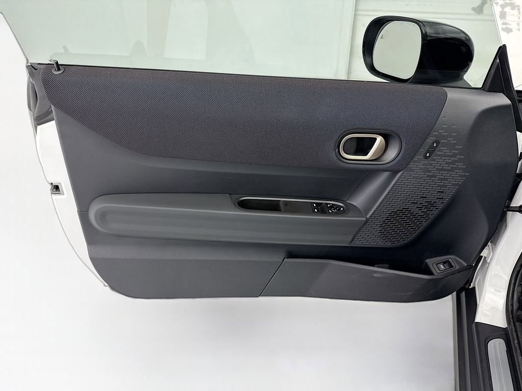 New 2026 MINI Cooper 2-Door Hardtop FWD image 24
