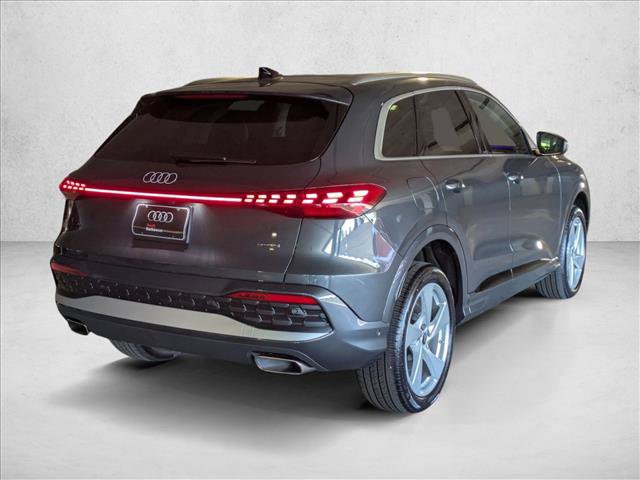 New 2025 Audi Q5 Premium w/ Premium Plus AWD/4WD video 2
