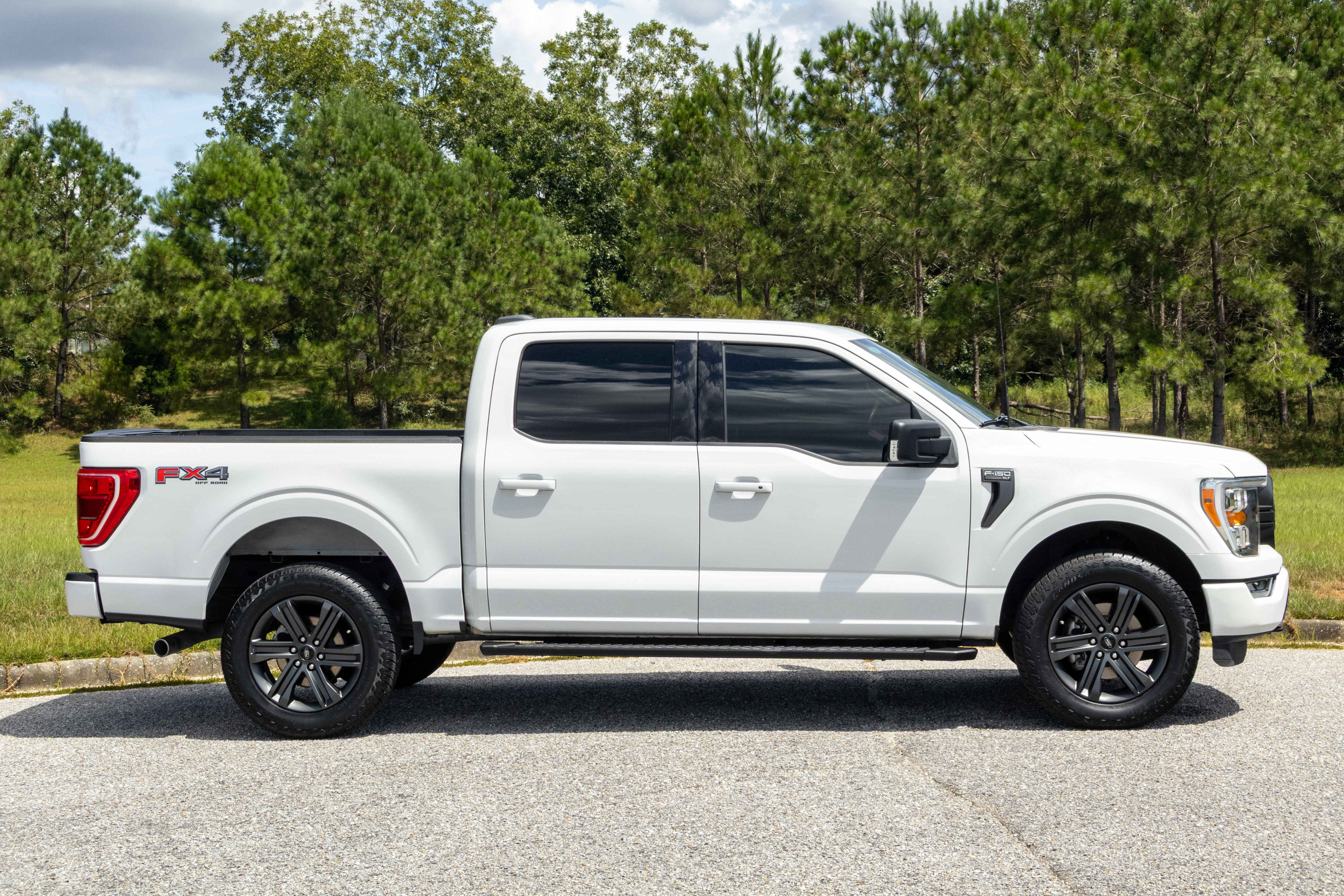 Used 2023 Ford F150 XLT w/ Equipment Group 302A High AWD/4WD image 7