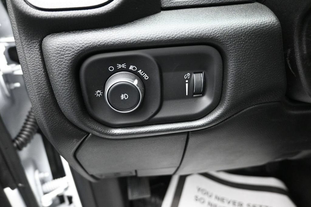 New 2026 RAM 3500 Tradesman AWD/4WD image 11