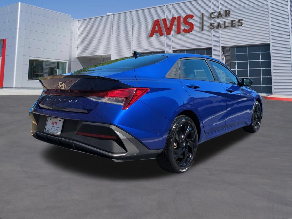 Used 2026 Hyundai Elantra Sport FWD image 6