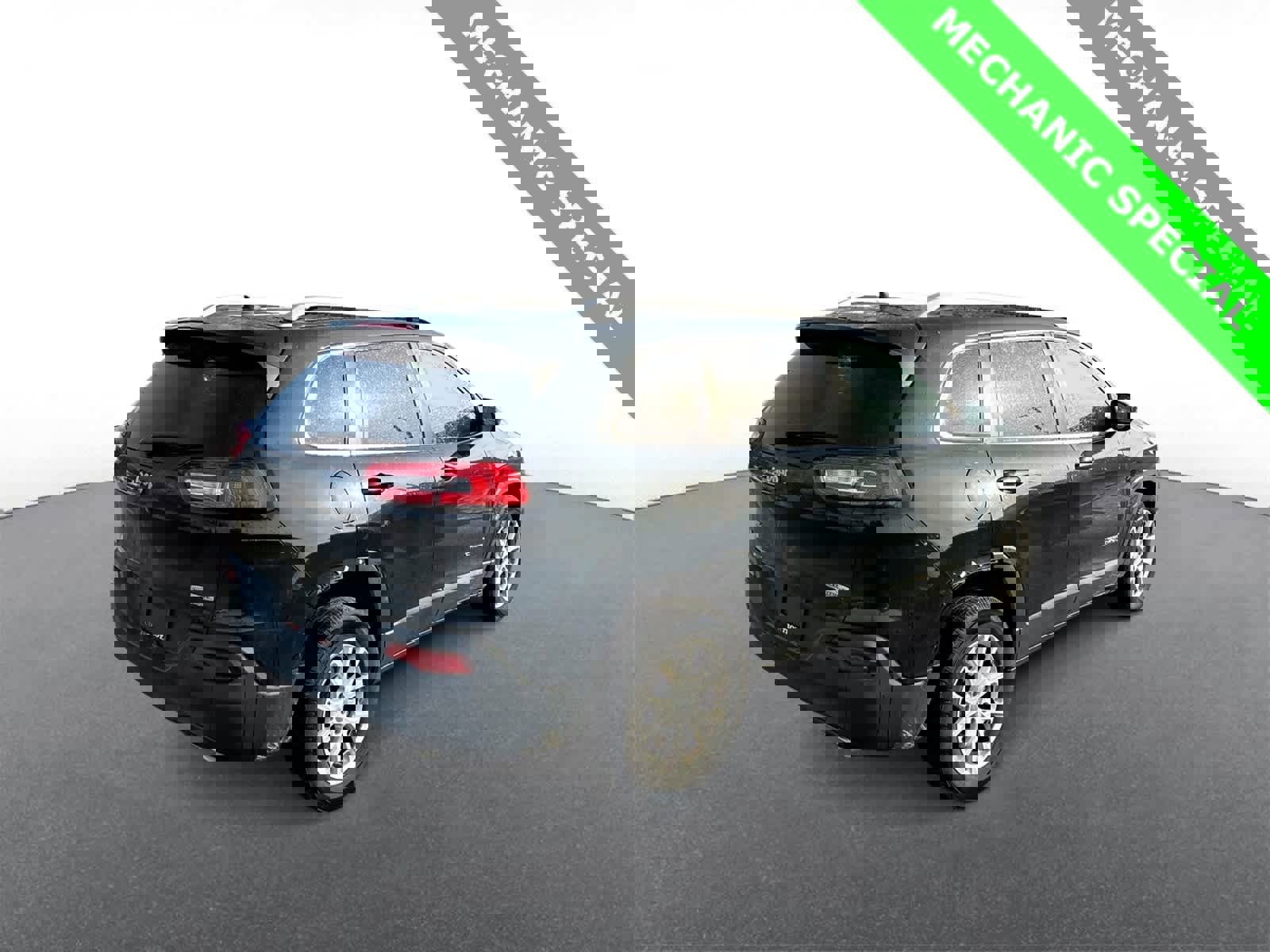 Used 2015 Jeep Cherokee Latitude image 8