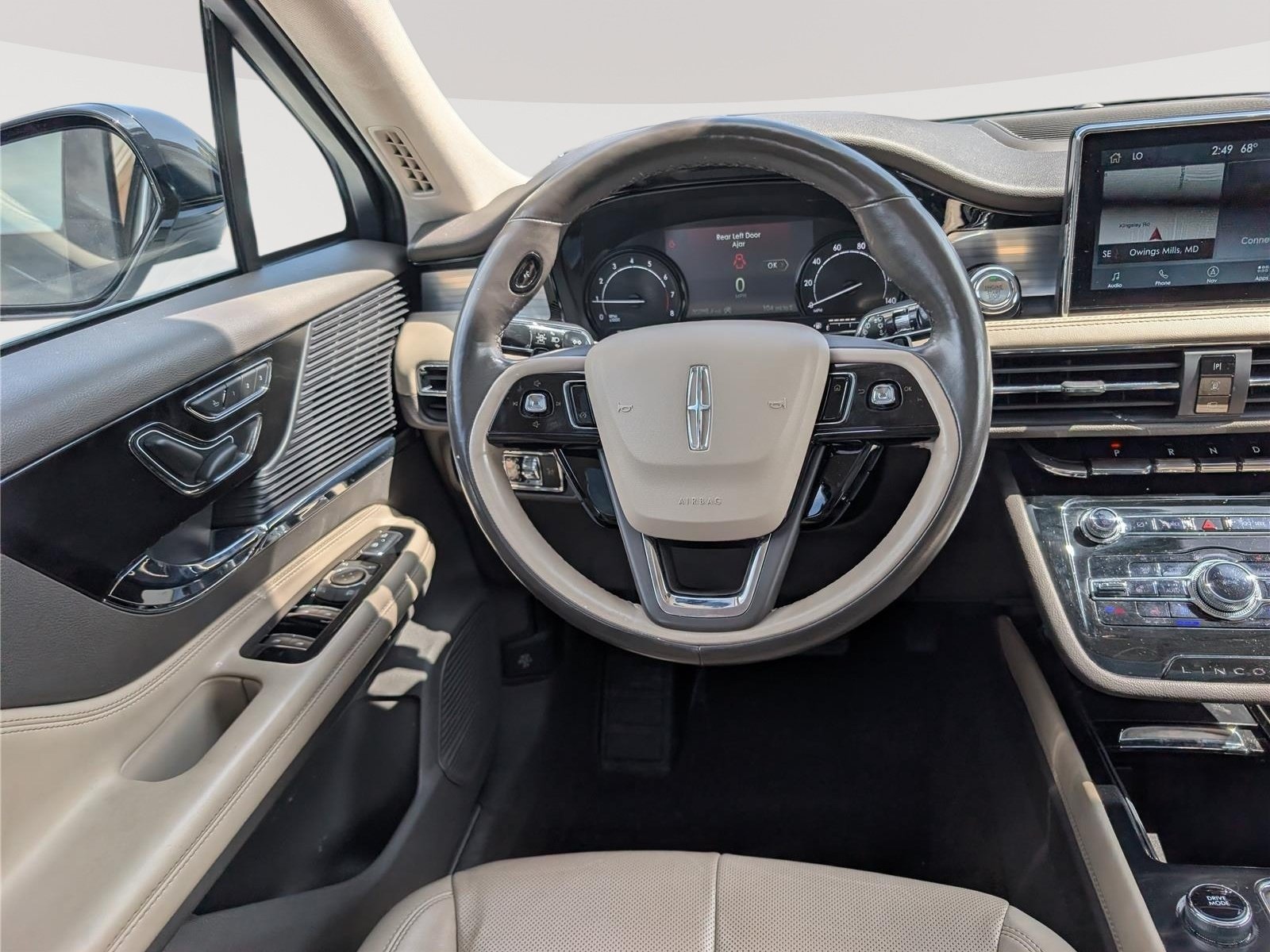 Used 2022 Lincoln Corsair AWD w/ Premium Package image 18