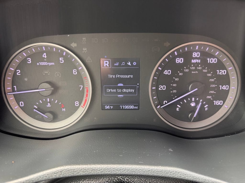 Used 2017 Hyundai Tucson Sport w/ Cargo Package FWD image 25