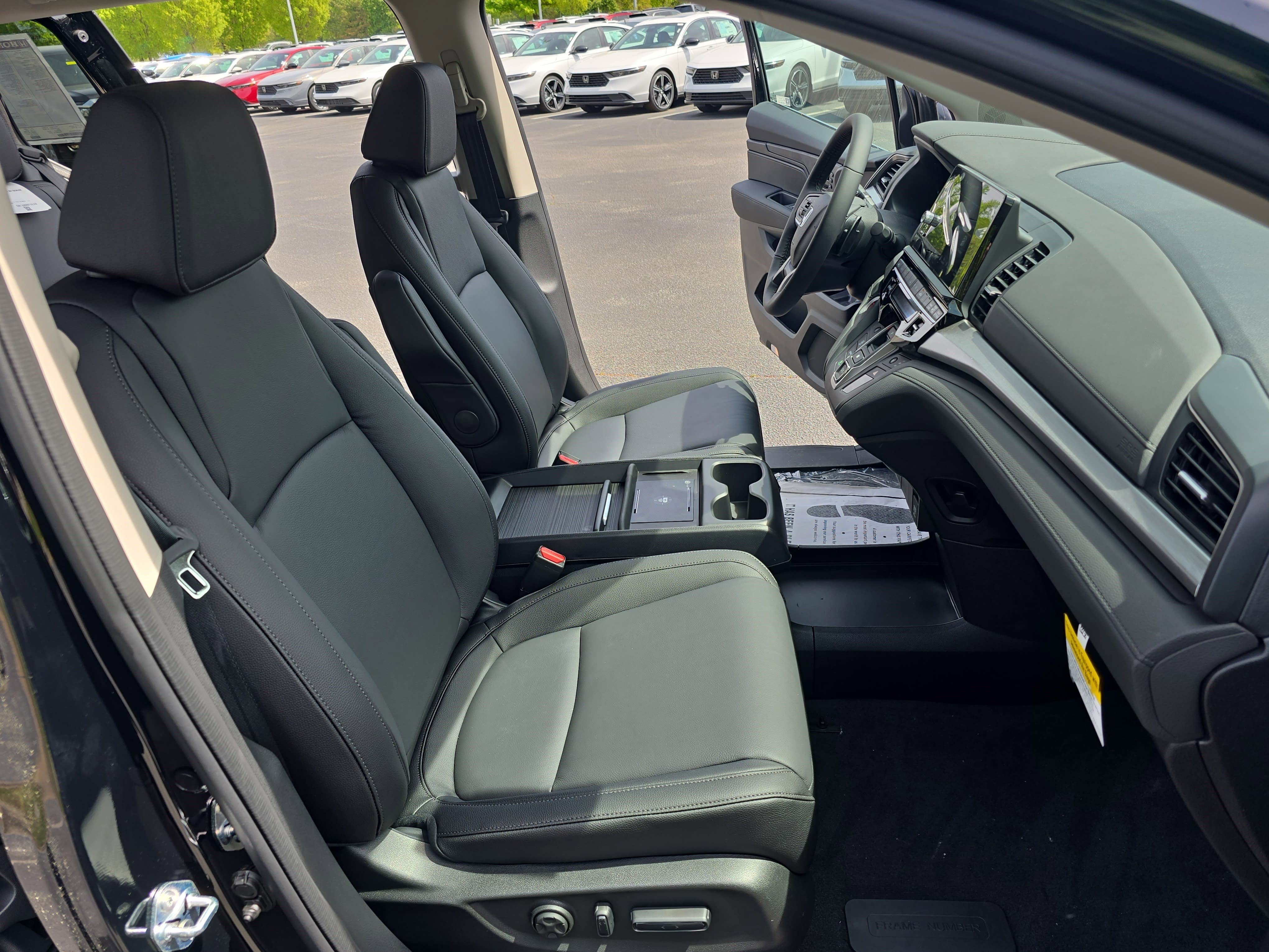New 2026 Honda Odyssey EX-L image 10