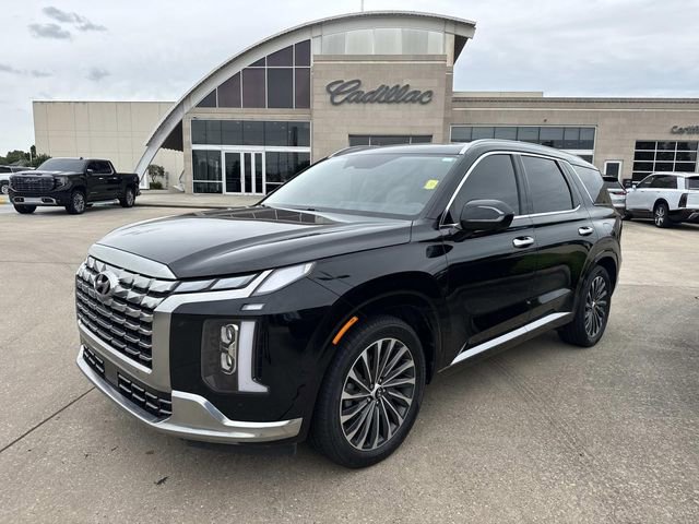Used 2024 Hyundai Palisade Calligraphy FWD image 1