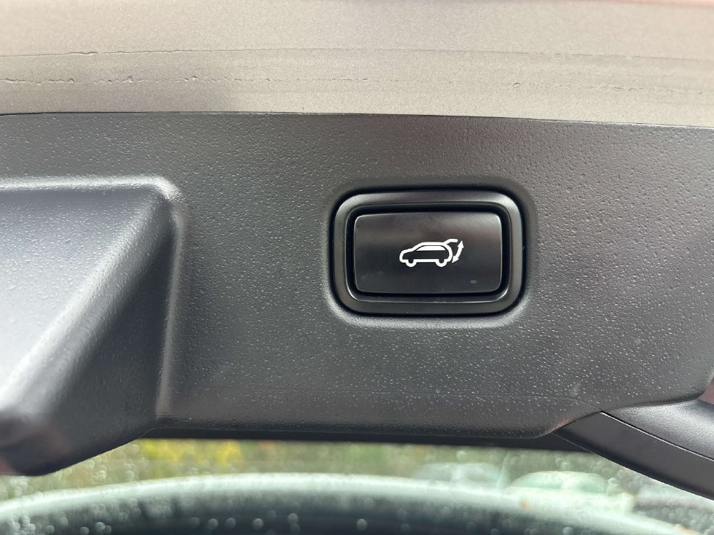 Used 2024 Kia Niro Wind FWD image 12