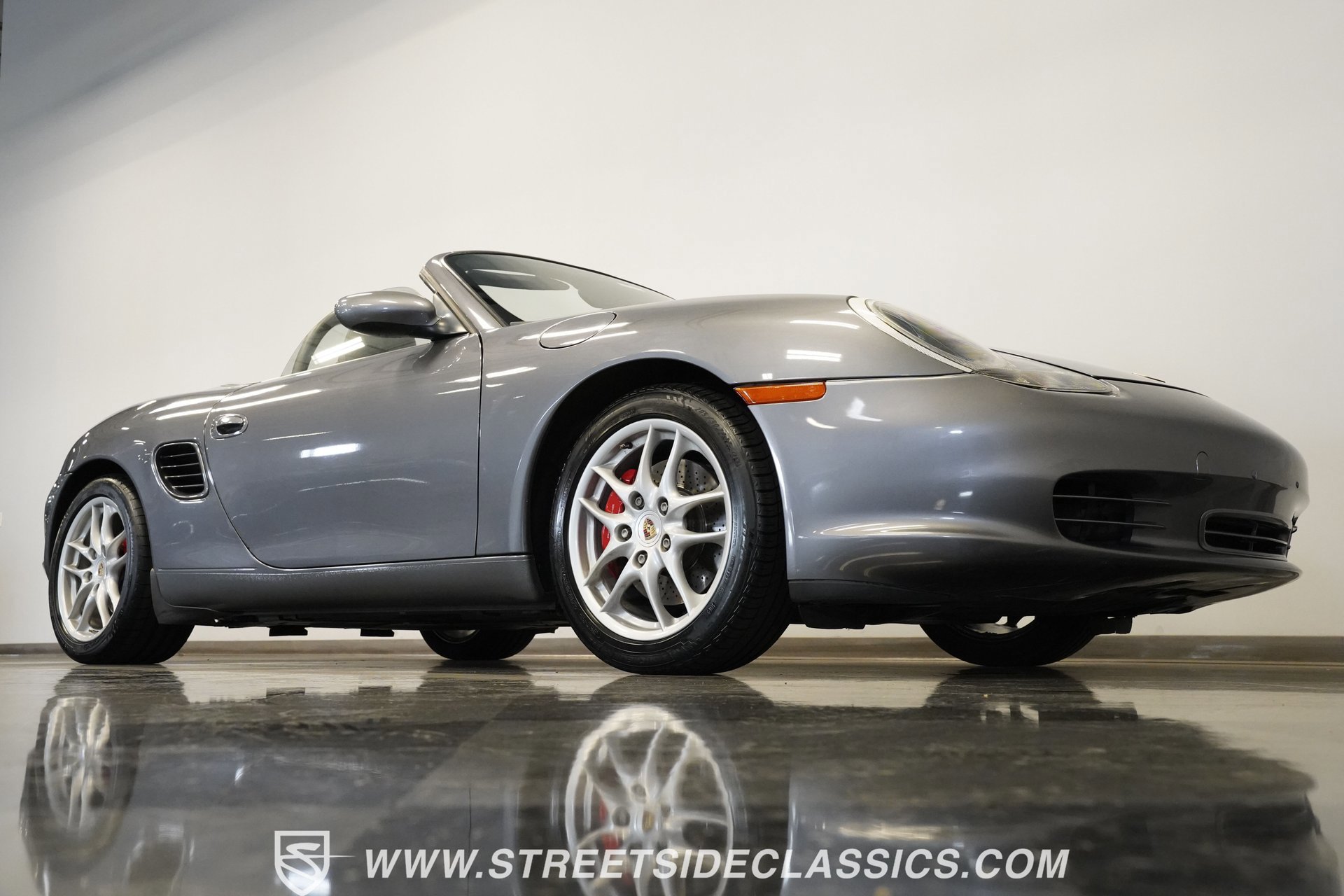 Used 2004 Porsche Boxster S image 22