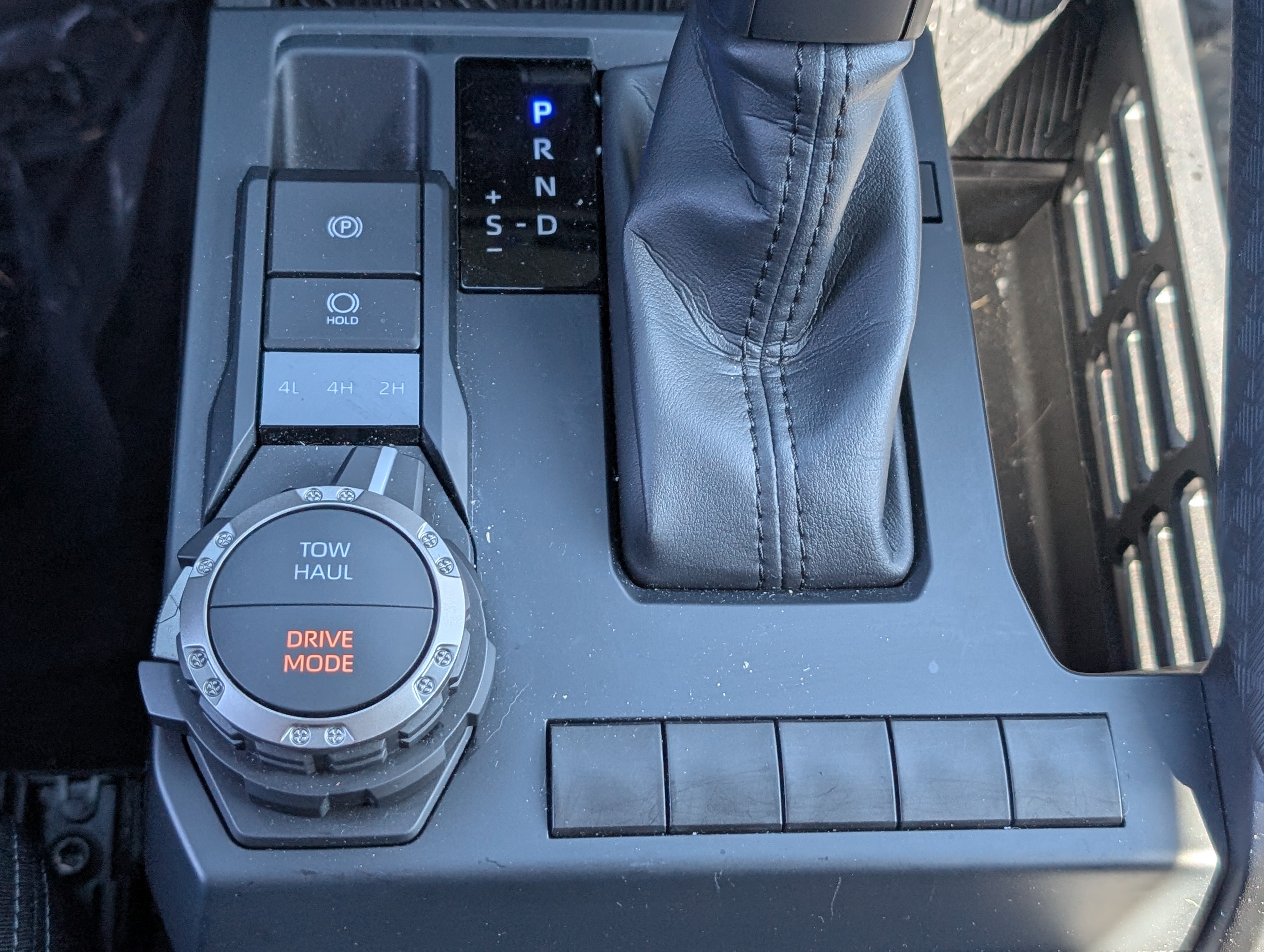 Certified 2025 Toyota Tacoma TRD Sport AWD/4WD image 23