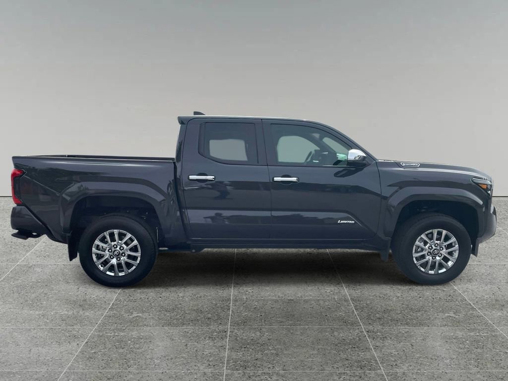 Used 2025 Toyota Tacoma Limited AWD/4WD image 6