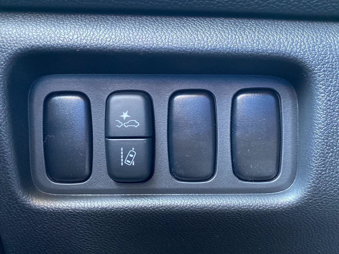 New 2026 Mitsubishi Outlander Sport LE AWD/4WD image 26