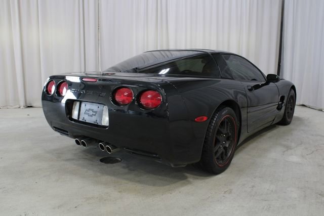 Used 2000 Chevrolet Corvette Coupe w/ Memory Pkg RWD image 21