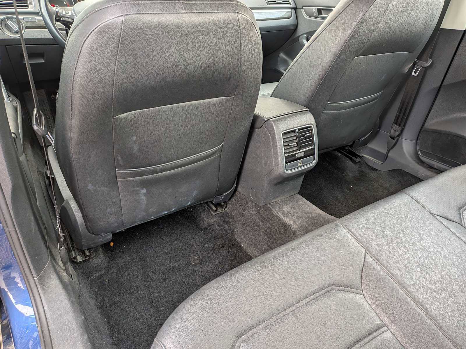 Used 2016 Volkswagen Passat 1.8T SE image 17