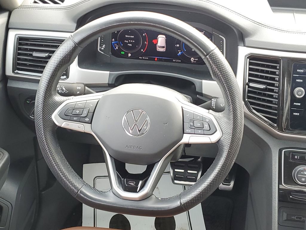 Used 2021 Volkswagen Atlas SEL Premium image 29