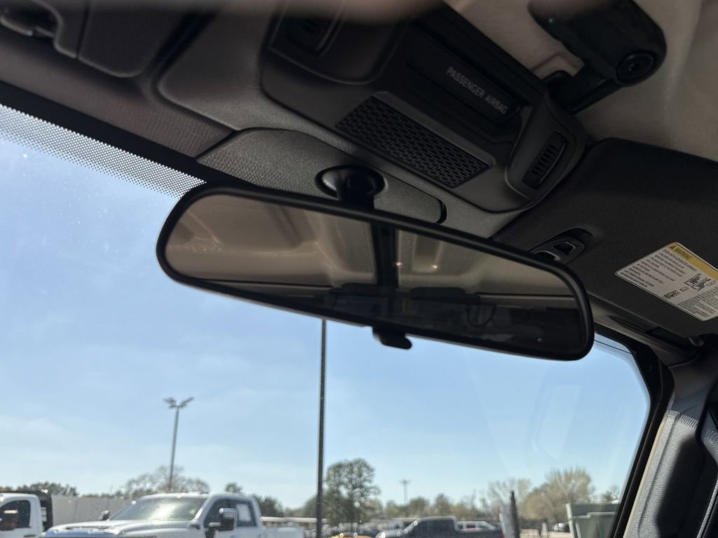 Used 2025 Jeep Wrangler Sport image 22