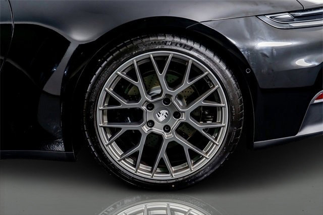 Used 2025 Porsche 911 Carrera image 73