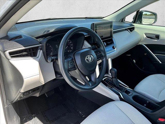 Used 2023 Toyota Corolla Cross L image 14