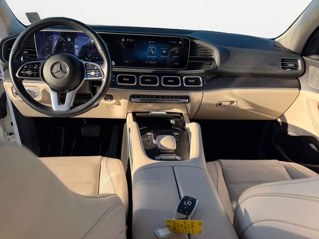Used 2022 Mercedes-Benz GLS 450 4MATIC image 11