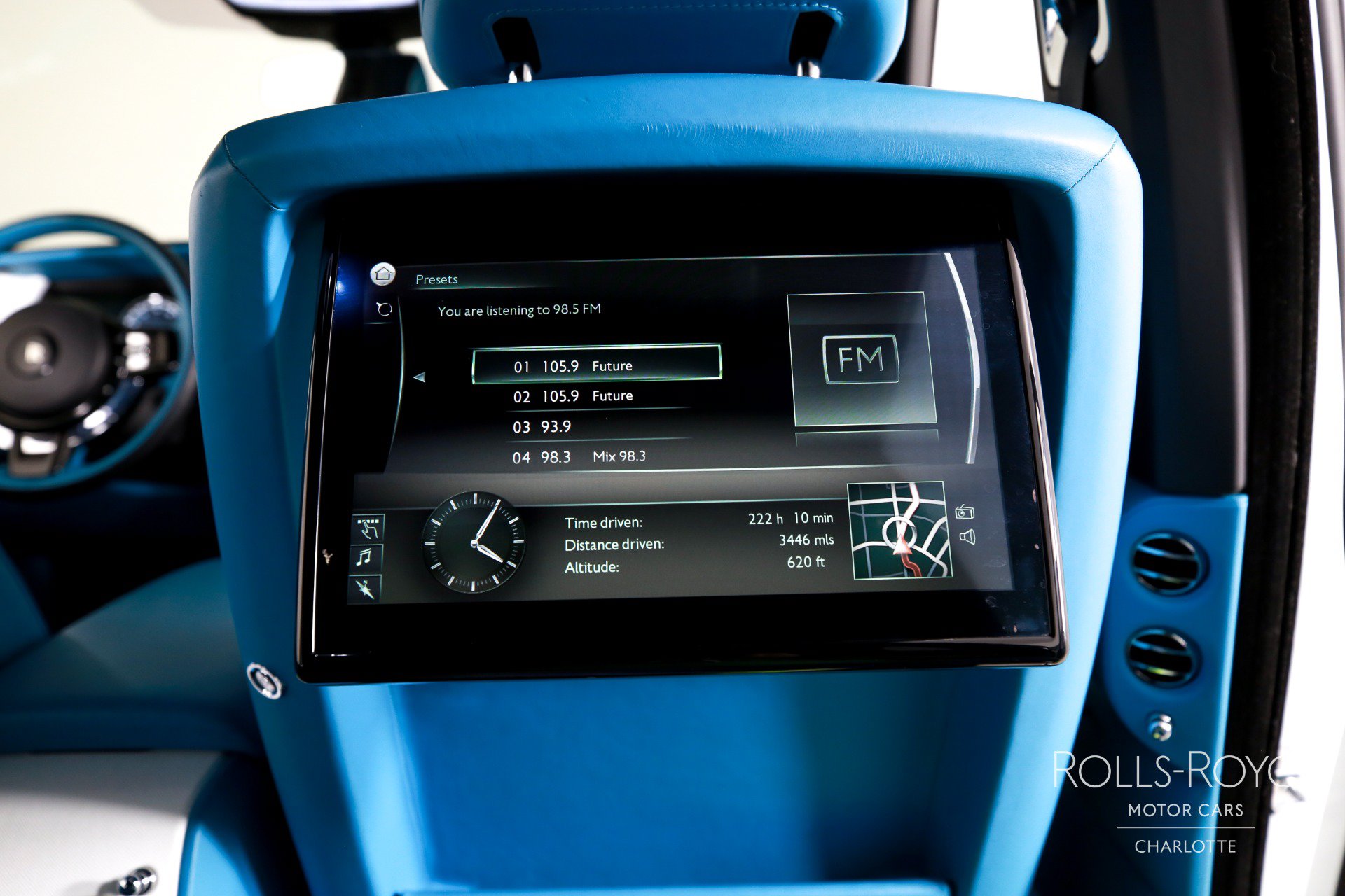 Certified 2024 Rolls-Royce Cullinan AWD/4WD image 31
