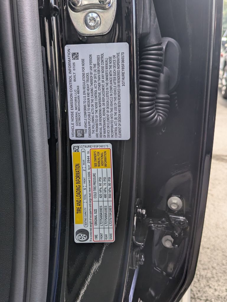 New 2025 GMC Sierra 2500 Denali w/ Denali Reserve Package image 25