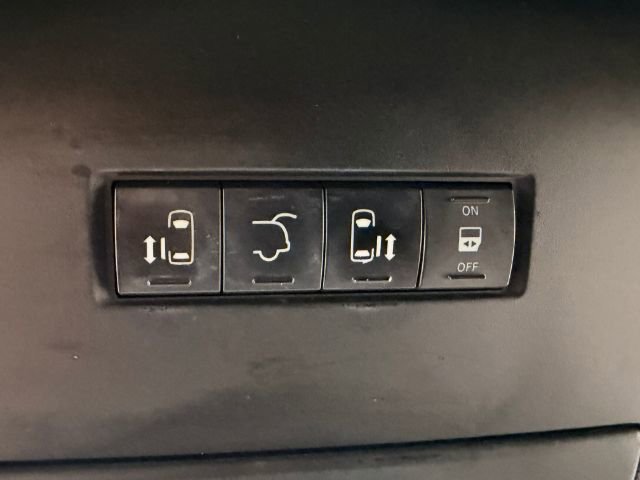 Used 2016 Dodge Grand Caravan R/T image 40