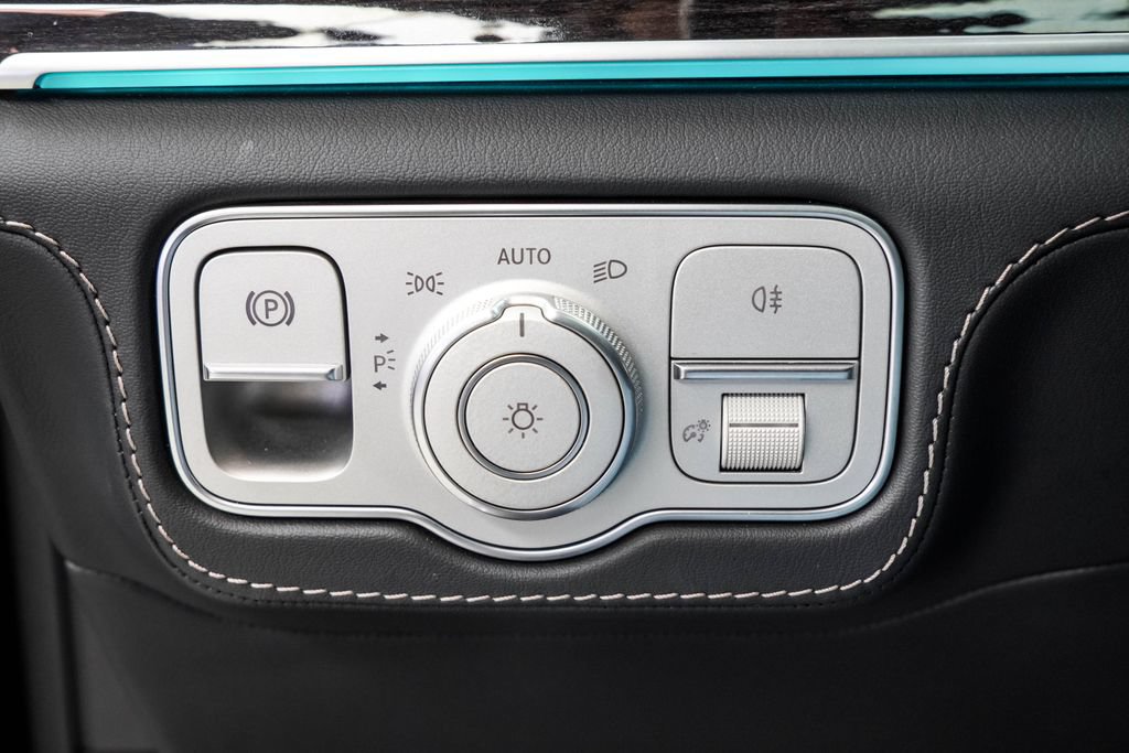 Used 2023 Mercedes-Benz GLS 63 AMG 4MATIC image 47