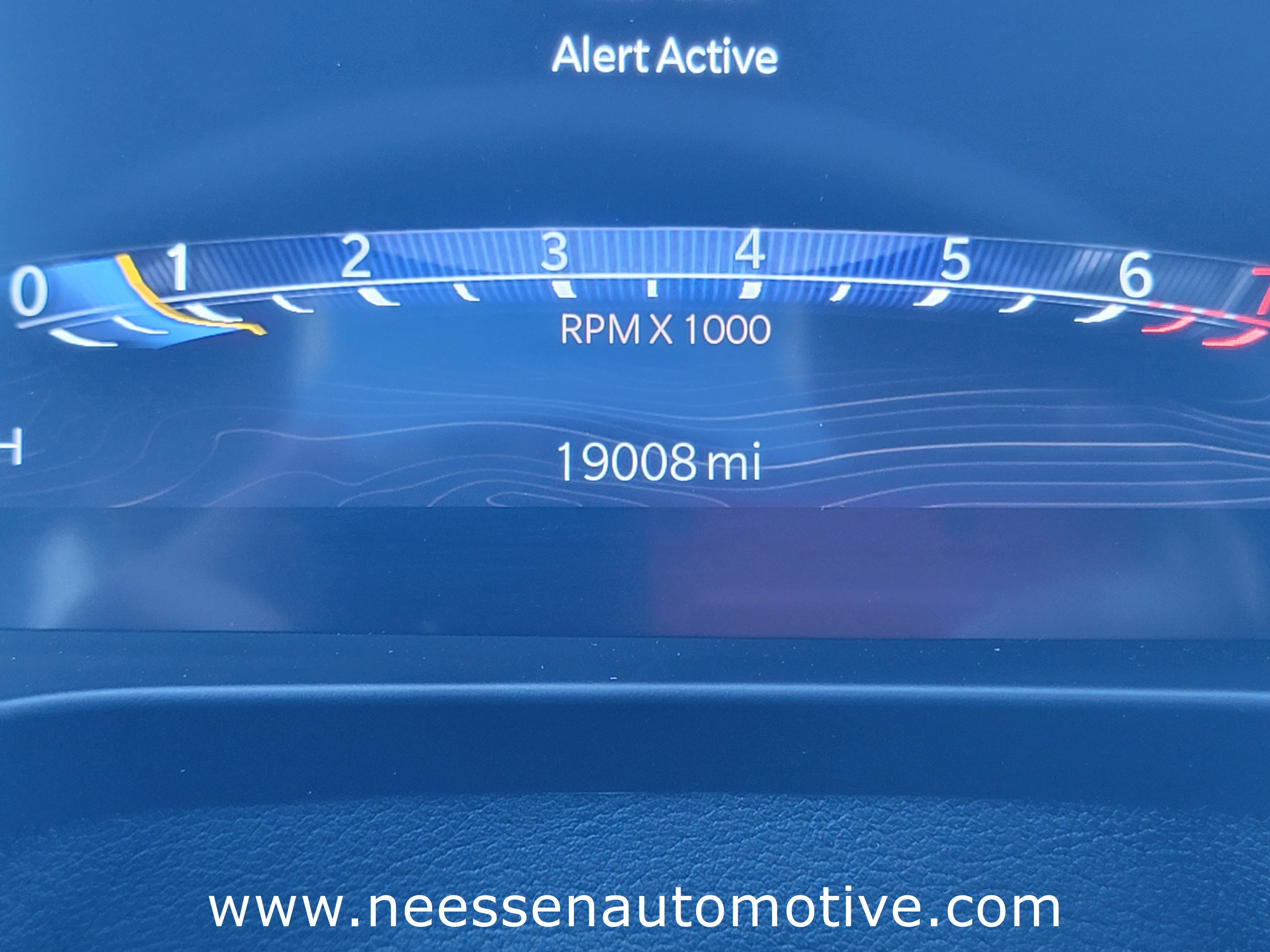 Used 2025 Jeep Grand Cherokee Laredo image 22